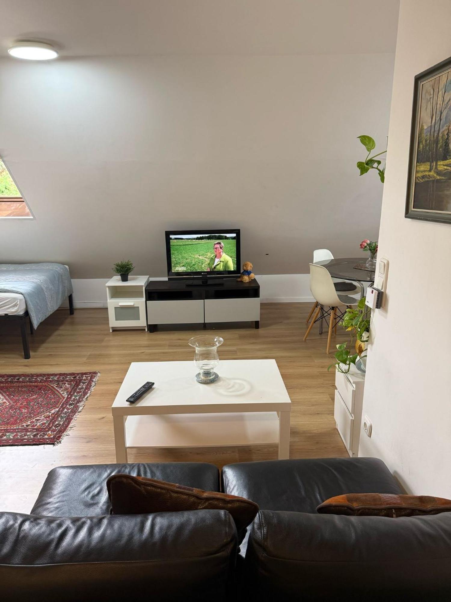קרפלד Moderne Wohnung In Ruhiger Lage מראה חיצוני תמונה